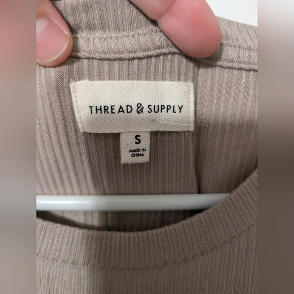 Dress - Picture 2 of 4